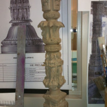 Scale model sculpted by Lucie Fournier under the direction of Production Designer John Myhre. This step is very important to establish the look of pagoda's columns. The model is then molded and casted in plastic as a reference for sculptors.