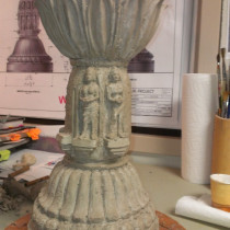Scale model sculpted by Lucie Fournier under the direction of Production Designer John Myhre. This step is very important to establish the look of Interior Monastery columns. The model is then molded and casted in plastic as a reference for sculptors.